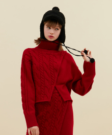 TWIST SLIT TURTLE NECK_red