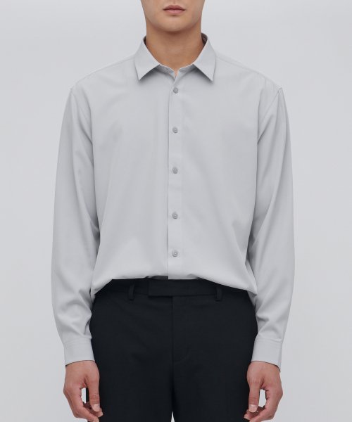 무신사 스탠다드(musinsastandard) 릴렉스 핏 실키 셔츠 [라이트 그레이]