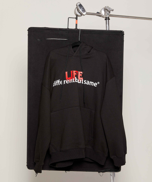 life main logo hood black