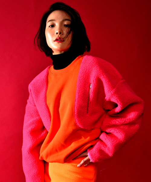 [UNISEX] Panelled Faux-Shearling Sweatshirt (Orange)