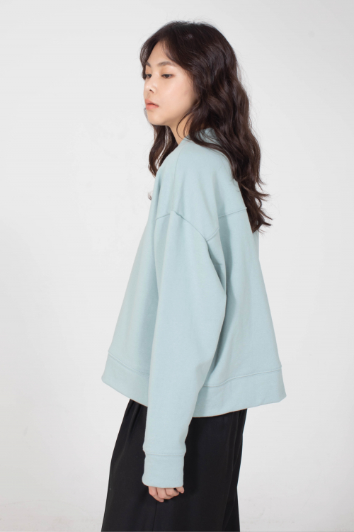 로우 투 로우(rawtoraw) WRT015 오버사이즈 반목 스웻 탑 (오션블루)