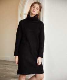 Turtleneck Knit Dress_Black