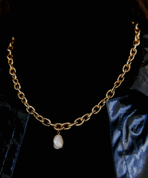 러브미몬스터(LOVE ME MONSTER) Pearl & Bold Chain Necklace - 59,000 