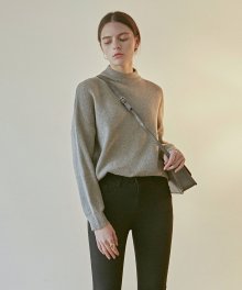 Over Mock Neck Sweater_Gray