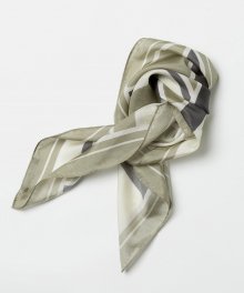 print silk scarf beige
