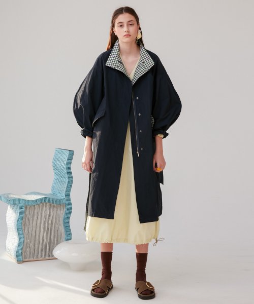 Check Pointed Volume Coat Navy