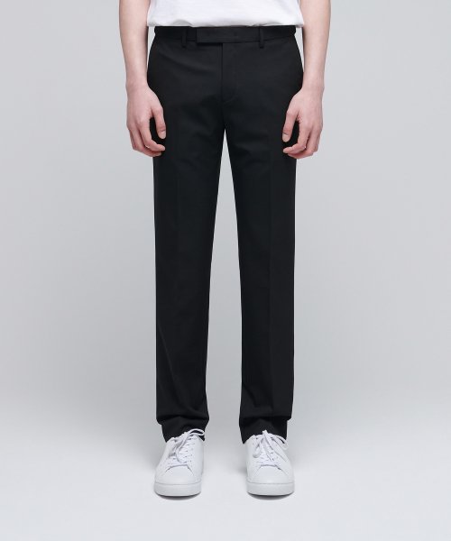 LIGHTWEIGHT TAPERED HIDDEN ELASTIC WAISTBAND FULL LENGTH SLACKS [BLACK]