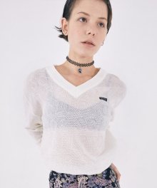 Logo V-neck Knit Sweater [IVORY]