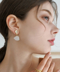 위트홀리데이(WIT-HOLIDAY) Water drop stone earring [Gold_White]
