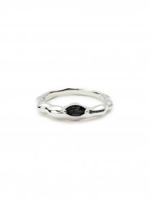 Rugged Stone Ring in Silver_VX0SX0500