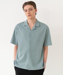 Hidden Button Collar T- Shirt - Mint