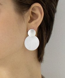 duo round earring