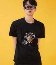 백두산 호랑이 라운드 티셔츠(LOVE KOREA EDITION) 블랙
