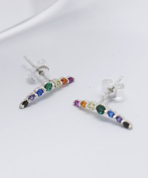 Tiny rainbow pin Earrings 레인보우 하트 큐빅 귀걸이