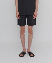 SUMMER ESSENTIAL SHORTS-BLACK