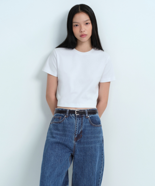 무신사 스탠다드 우먼(musinsastandardwoman) 우먼즈 크루 넥 크롭 반팔 티셔츠 [화이트]