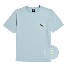 MC SMALL FRONT GRAPHIC TEE - LIGHT BLUE