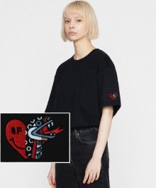 [UNISEX]소매 자수 하트 스네이크 반팔 티셔츠_블랙