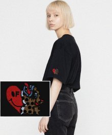 [UNISEX]소매 자수 하트 레오파드 반팔 티셔츠_블랙