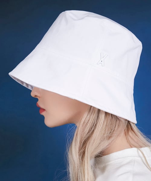 MUSINSA | VARZAR Stud Drop Overfit Bucket Hat White