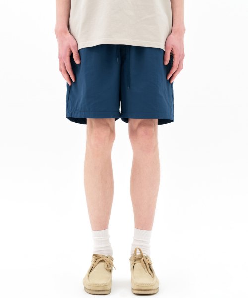 세컨모놀로그(secondmonolgue) 에센셜 나일론 쿨 쇼츠 예일 블루