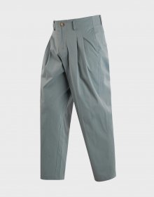 carrot-fit cropped pants sky blue