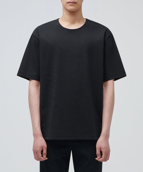 무신사 스탠다드() 폰테 릴렉스 핏 크루 넥 티셔츠 [블랙] 상품 이미지