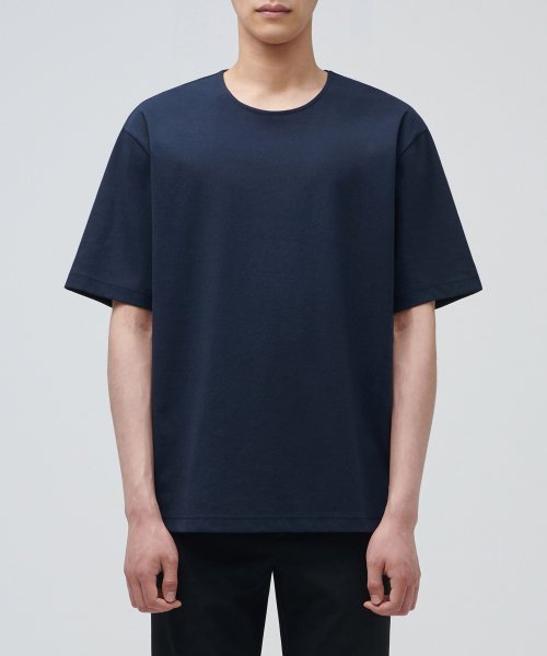 무신사 스탠다드() 폰테 릴렉스 핏 크루 넥 티셔츠 [네이비] 상품 이미지
