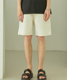 이지 크림 HALF SHORTS