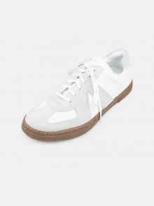 80001 WH ARMY TRAINER