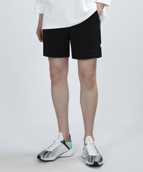 Шорты WOVEN SUMMER (BLACK)