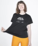 소윤(SOYOON) 투톤 뮤즈 티셔츠 (블랙)
