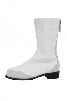 EASY BOOTS IN WHITE