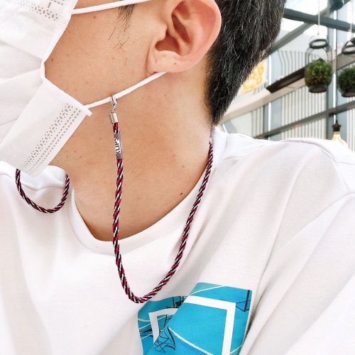 클립스 어반(KLIPS URBAN) 디어민 레드 마스크 목걸이+마스크 - 23,000 | 무신사 스토어