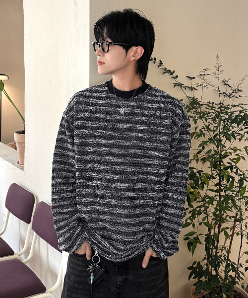메종미네드(maisonmined) MIXED BOUCLE KNIT LONG SLEEVE BLACK