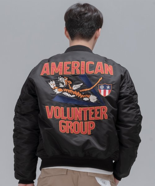 아비렉스(AVIREX) MA-1 AMERICAN VOLUNTEER GROUP / 블랙 6102173