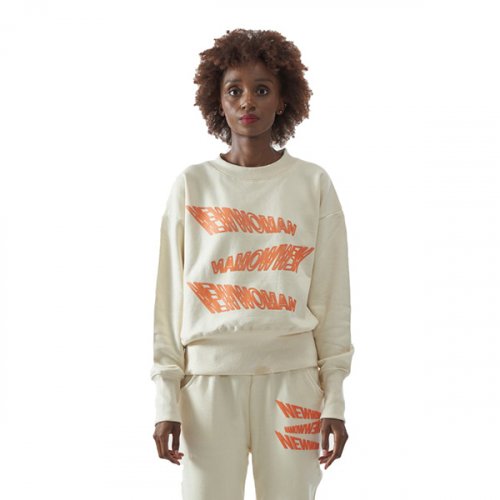 엠엠아이씨(MMIC) SOFT SHORT NEWWOMAN SWEATSHIRT IV - 사이즈 & 후기 | 무신사