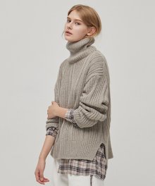 Alpaca wool Turtleneck knit - Khaki Beige