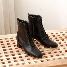 Stepani Black 워커스타일 쿠션 앵클부츠 (5cm)