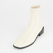 Line Span Boots (Ivory)
