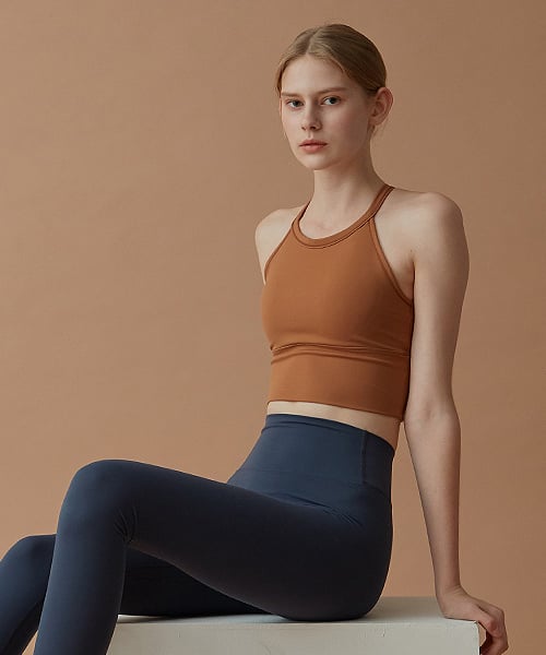 Essential crop танк песок-шторм