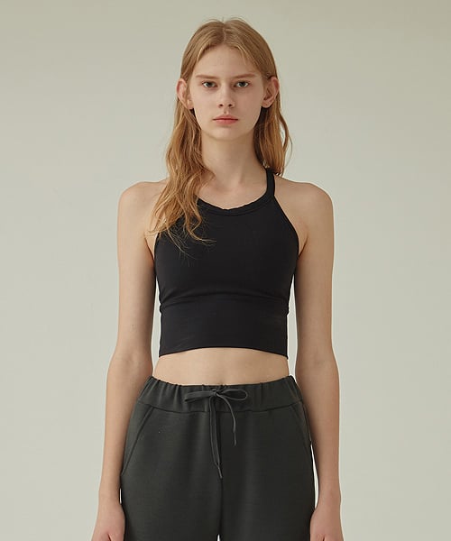 Essential crop танк чёрный