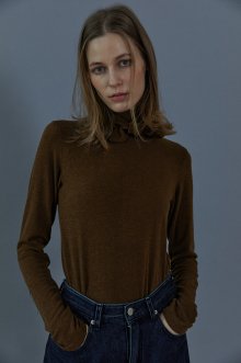Angora scarf jersey top (Brown)