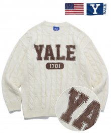 HERITAGE CABLE KNIT IVORY