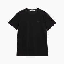 (리오더상품) [CK] 남 J318048 BEH 블랙 레귤러핏 CK 뱃지 로고 반팔 티셔츠