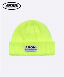 AP LOGO KNIT SHORT BEANIE FLUORESCENT