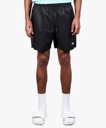 REFLECTIVE LABEL SHORTS - BLACK