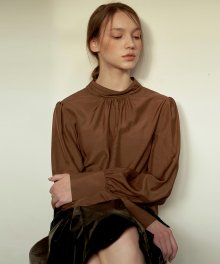 Rome Neck Blouse_Brown