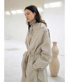 Giselle trench coat