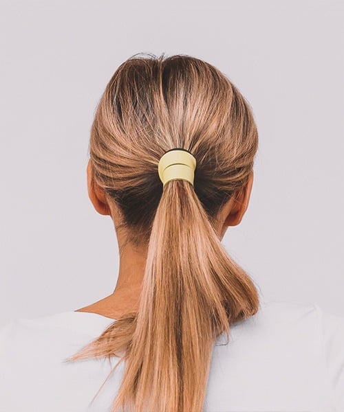 어반딕셔너리(URBAN DICTIONARY) UD Leather Ponytail Holders Yellow - 9,600 | 무신사 스토어